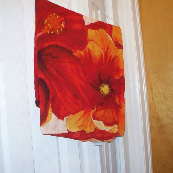 Hawaiian  Wrap Scarf - Picture 4 of 4